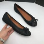 Coach flat - Image 2