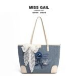 Miss Gail tote bag - Image 4
